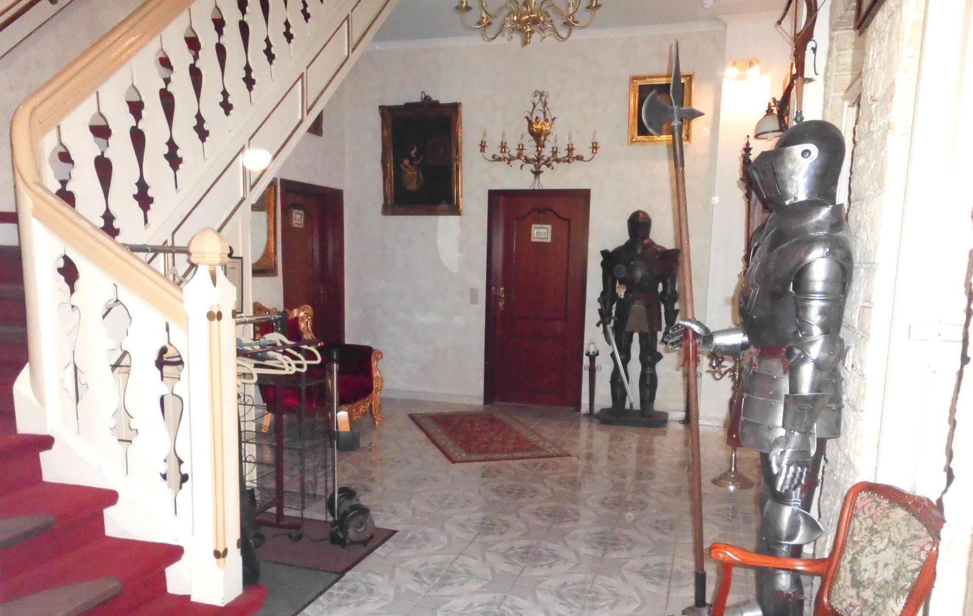 Hotel Sonnenberg Schloesschen